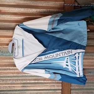 Disneyland park windbreaker